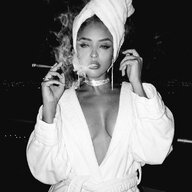 Maya_Kingston