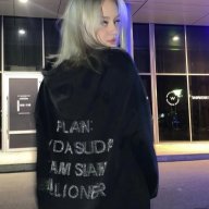 Steffi_Kingston