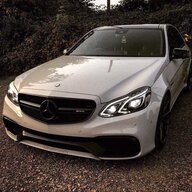 Macan_Benz